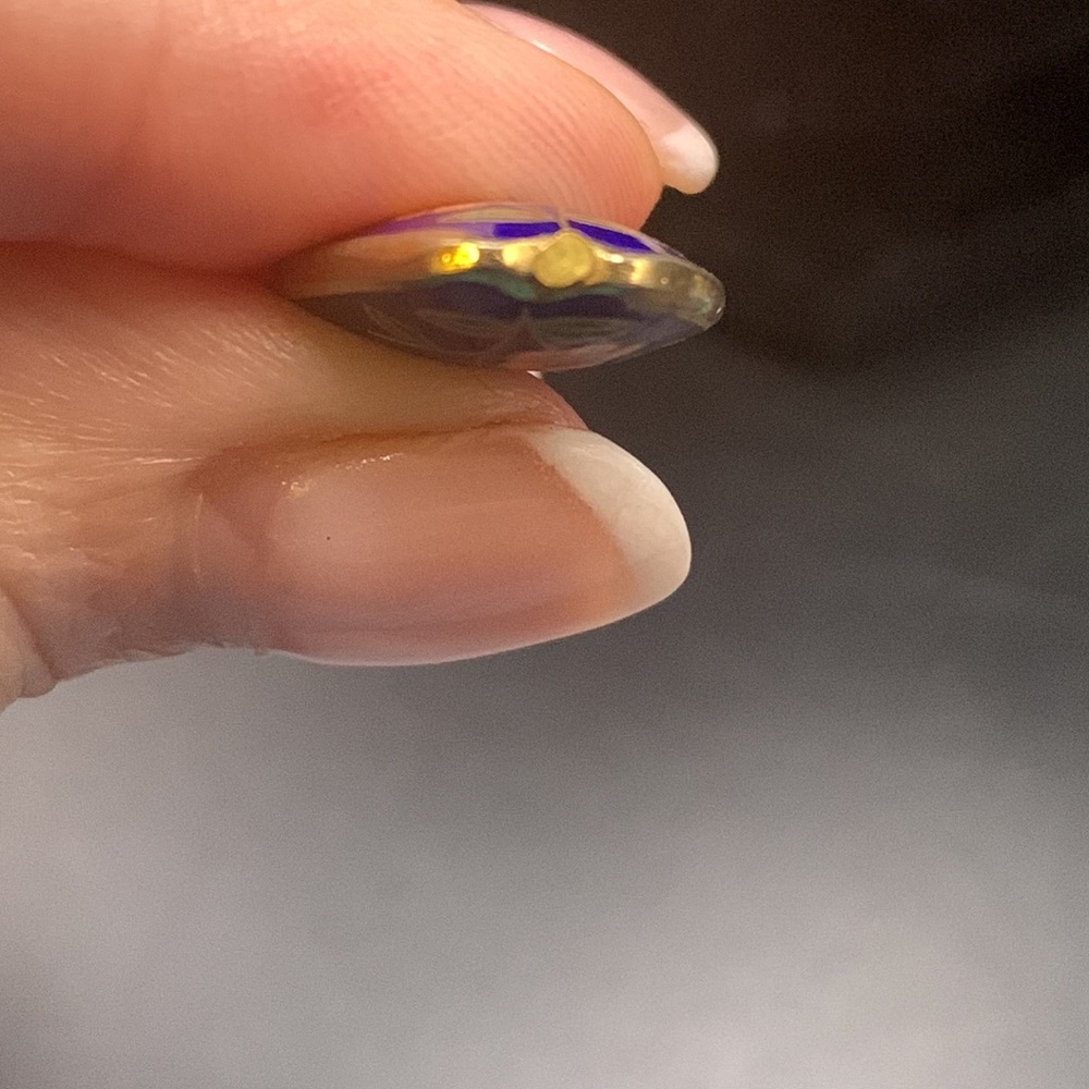 80’s Cloisonné Heart , Apple Pendant .50in - Picture 3 of 4